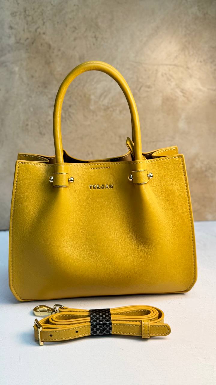Classic Edge – Genuine Leather Shoulder Bag