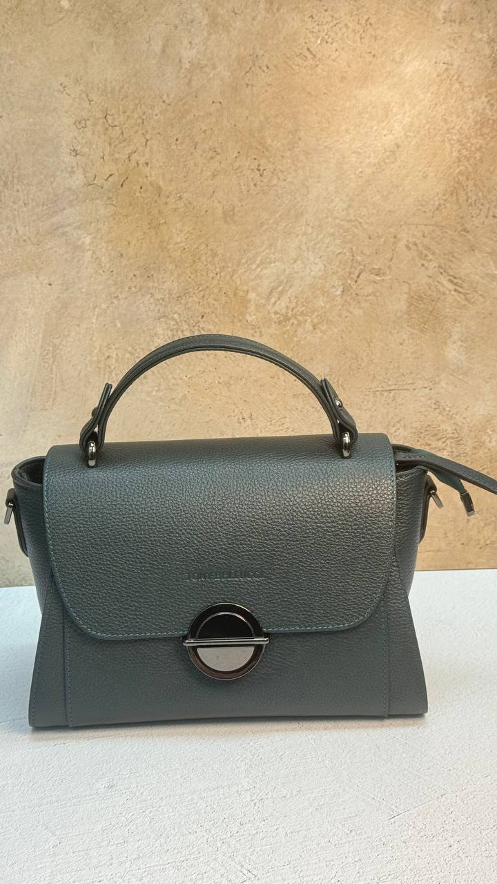 Elegant Structured Shoulder Bag – Genuine Leather Handbag with Adjustable Strap