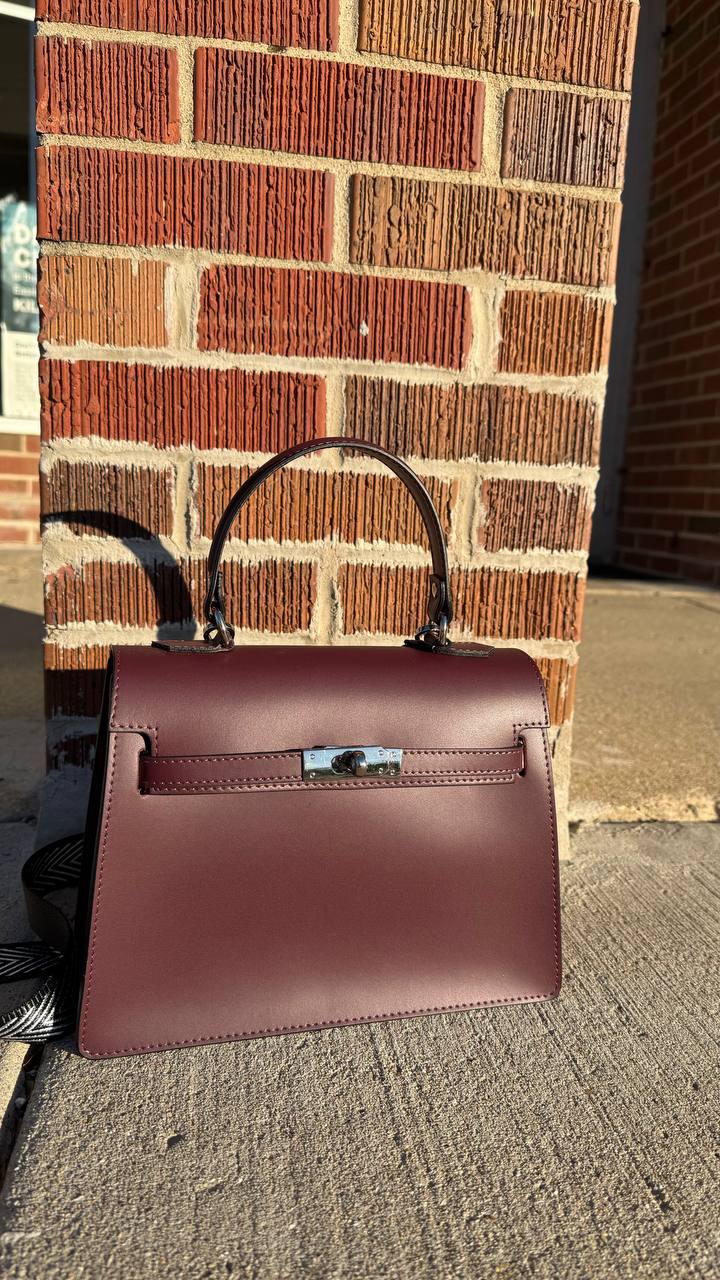 Bella Classica – Italian Leather Bag 🇮🇹✨