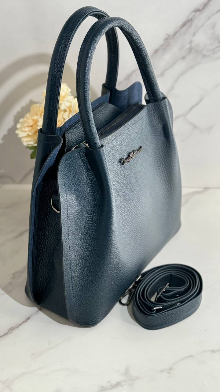 Midnight Elegance: The Essence of Timeless Style