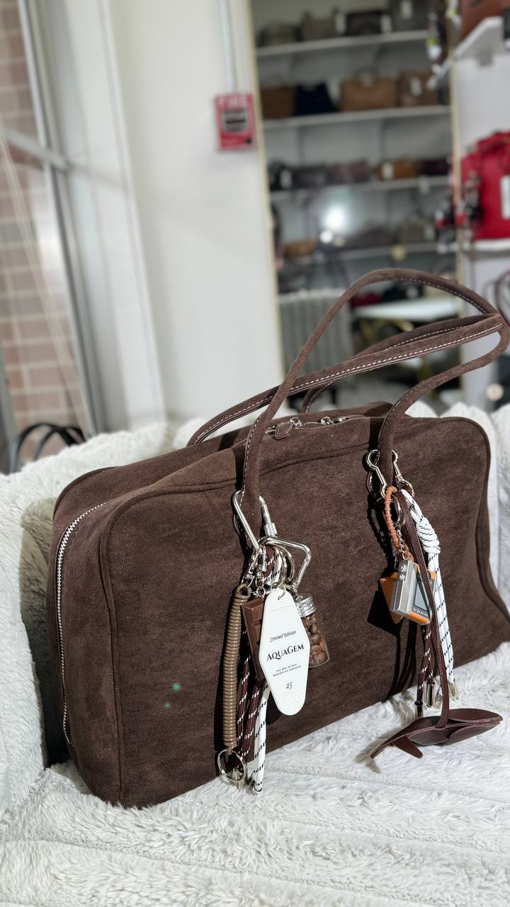 Velvet Voyage – Premium Suede Travel Bag
