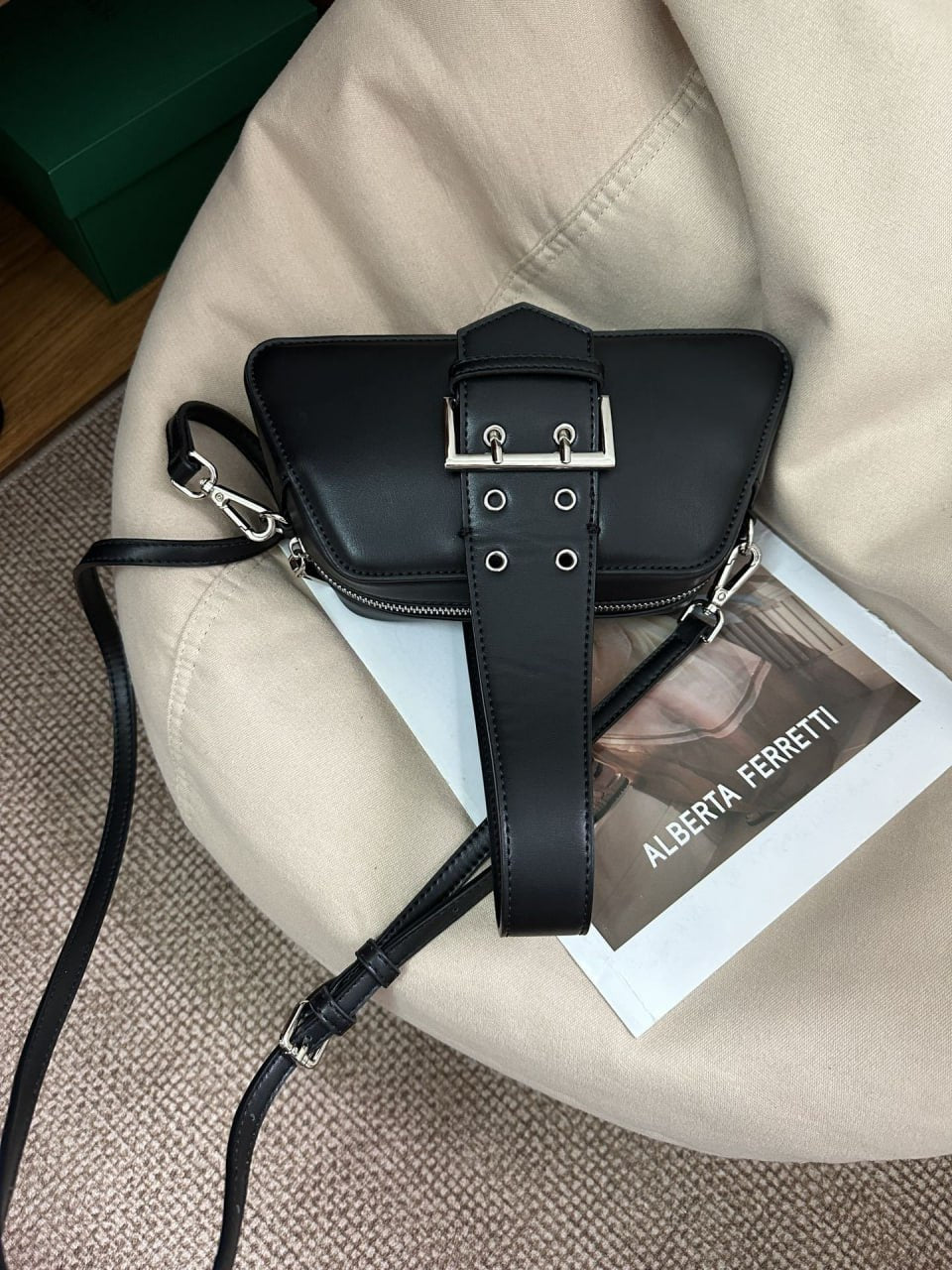 Dominance Bag – When Style Sets the Rules