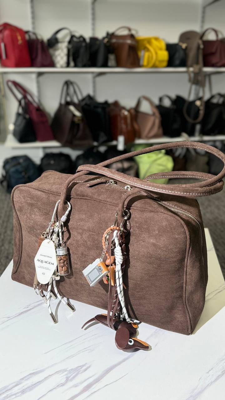 Velvet Voyage – Premium Suede Travel Bag