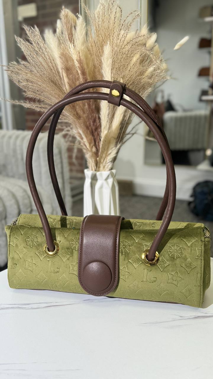 Eterna Luxe – The Art of Style and Elegance