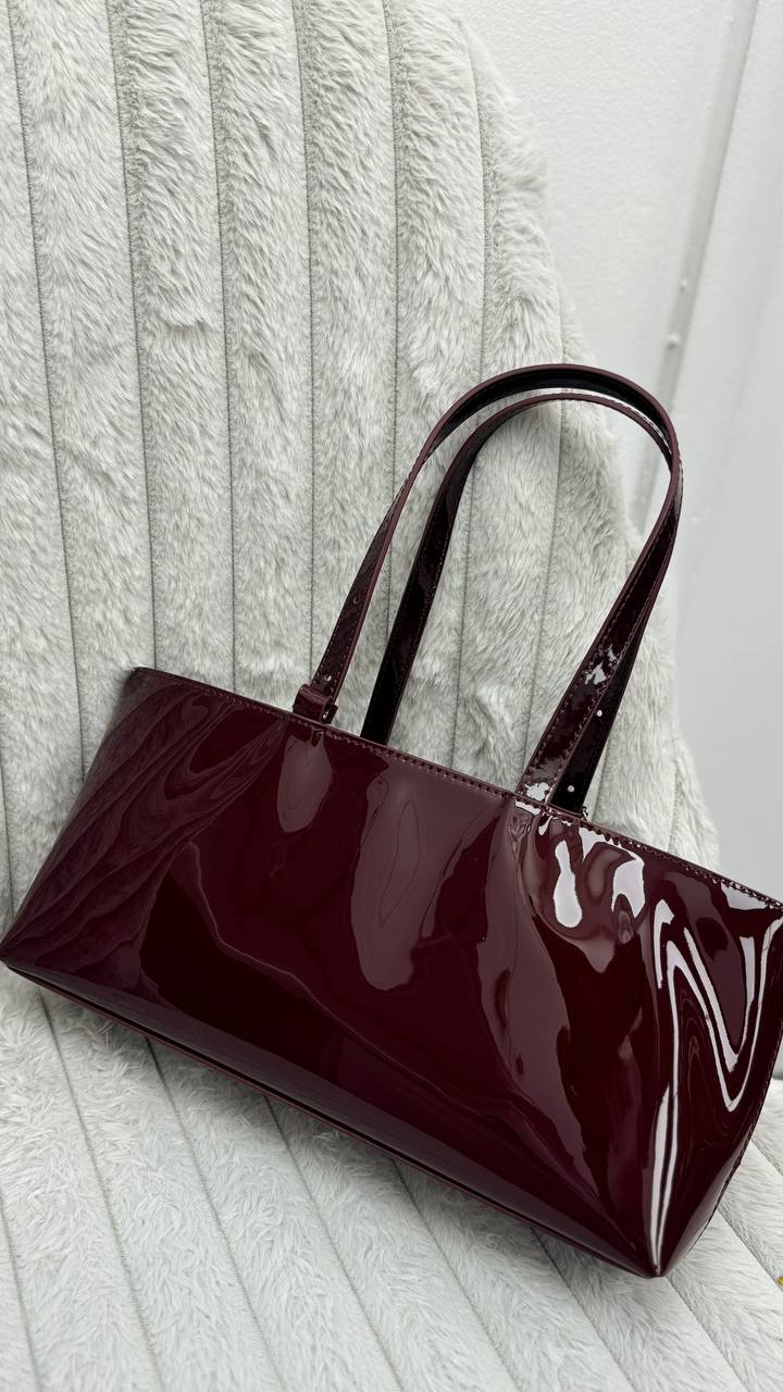 Bag “Luxe Gloss” – Timeless Elegance in Genuine Leather