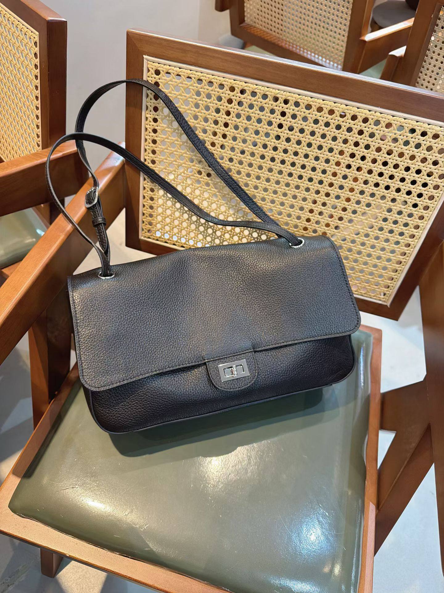 Pre-order. Bellissima Duo — Genuine Leather Shoulder Bag