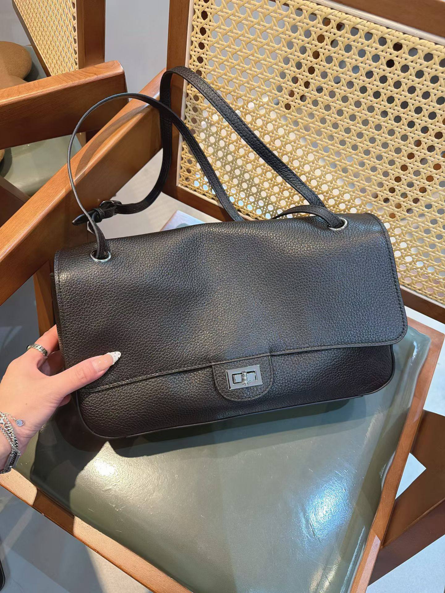 Pre-order. Bellissima Duo — Genuine Leather Shoulder Bag