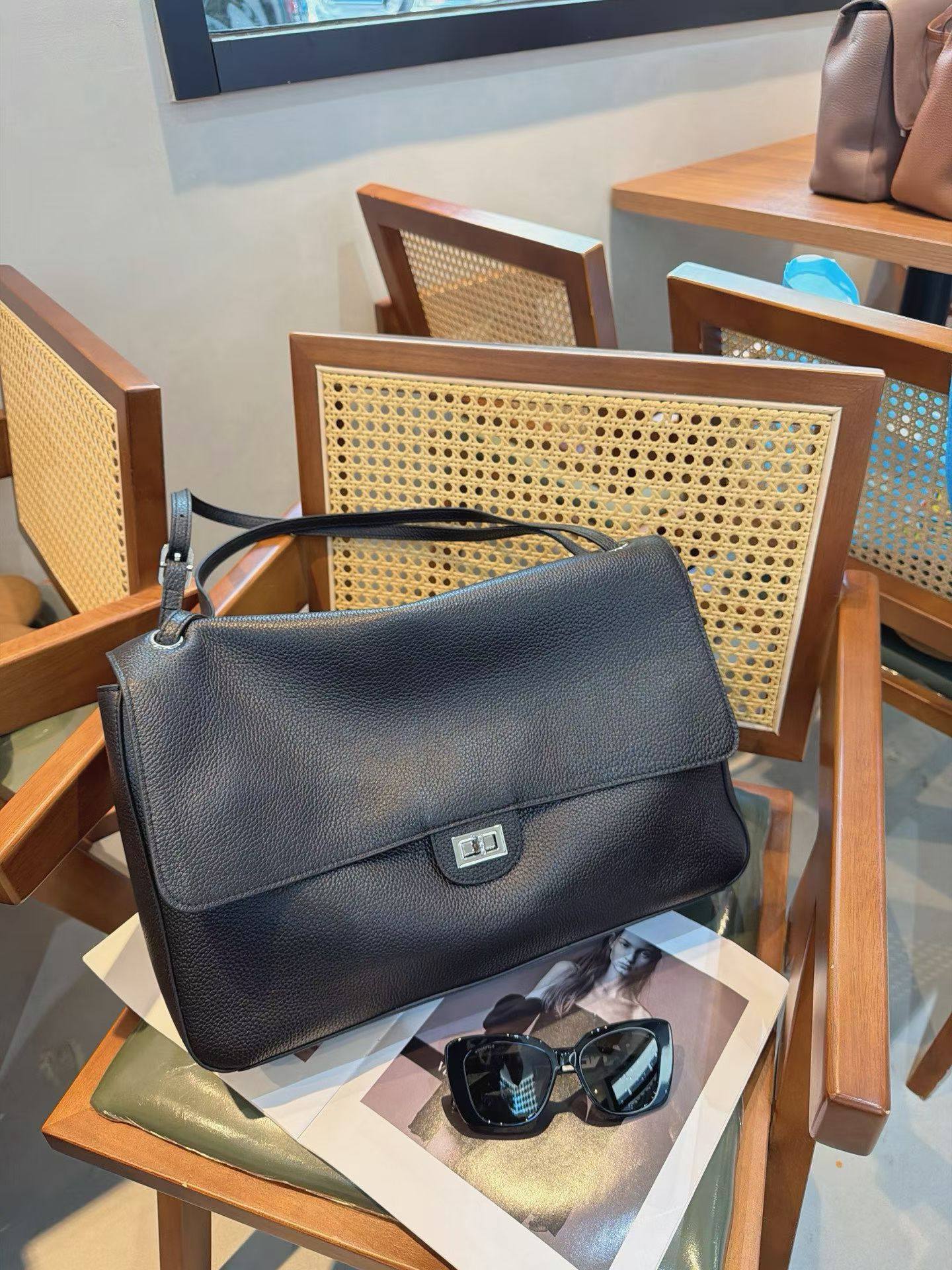 Pre-order. Bellissima Duo — Genuine Leather Shoulder Bag