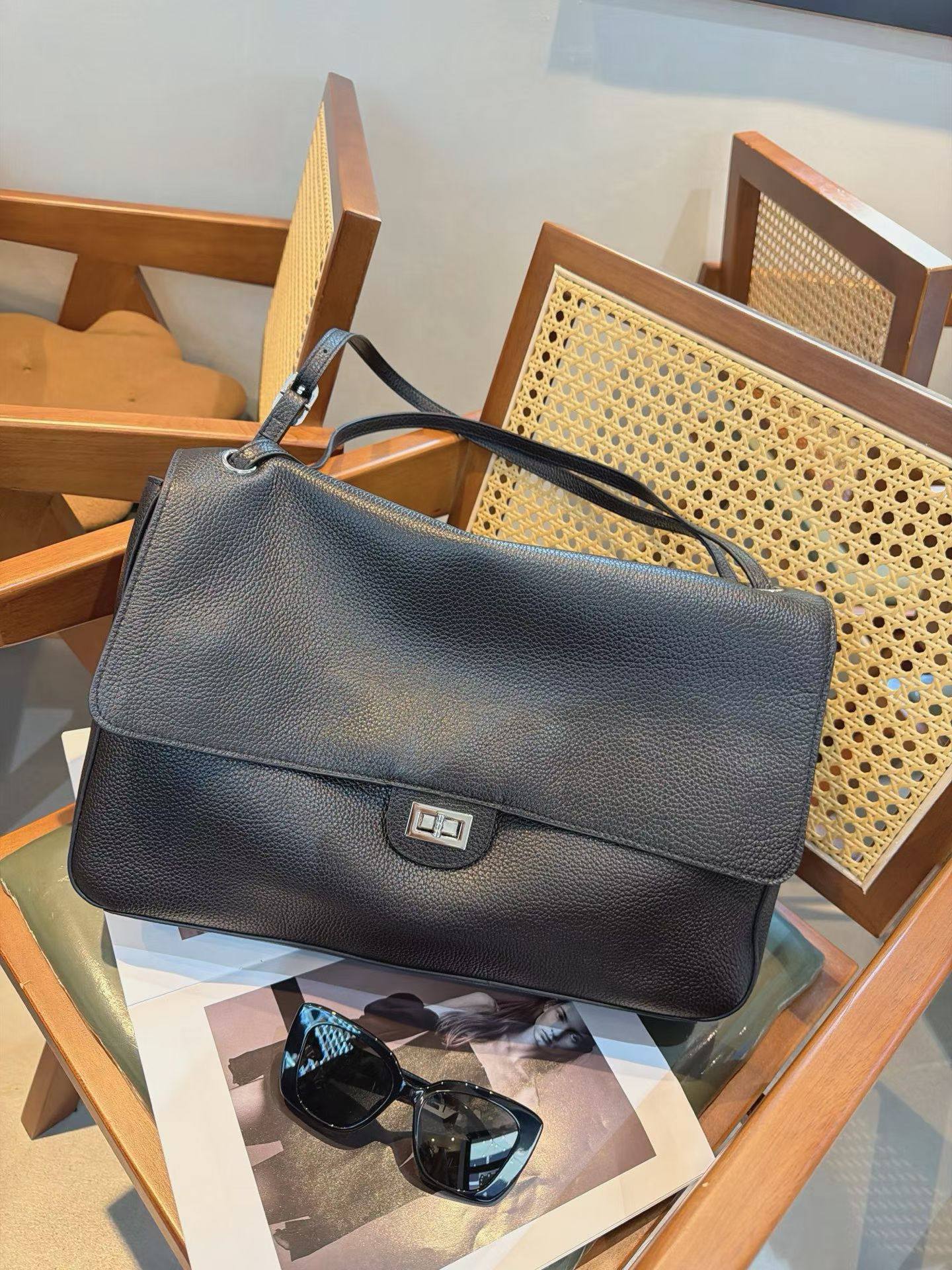 Pre-order. Bellissima Duo — Genuine Leather Shoulder Bag