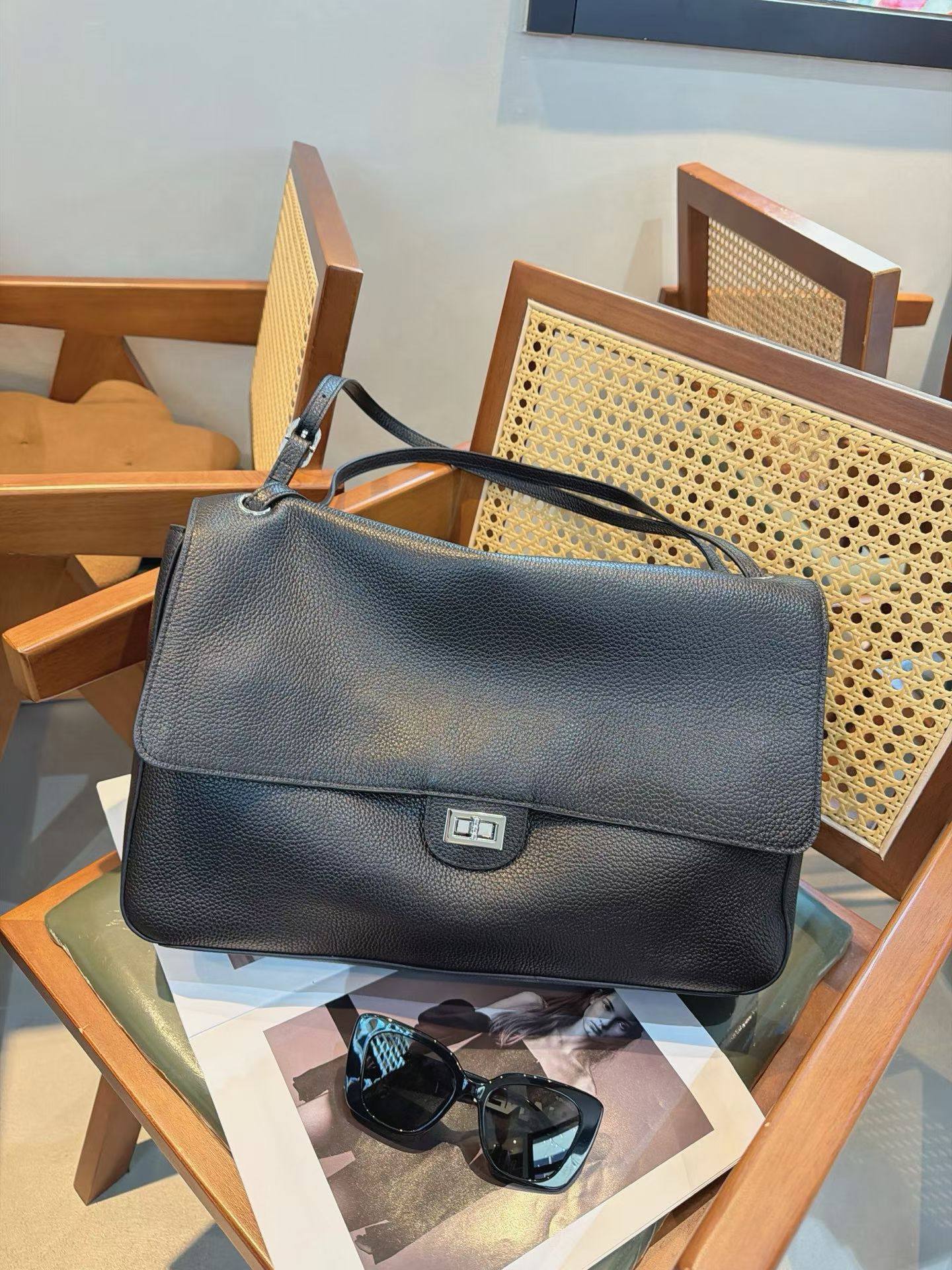 Pre-order. Bellissima Duo — Genuine Leather Shoulder Bag