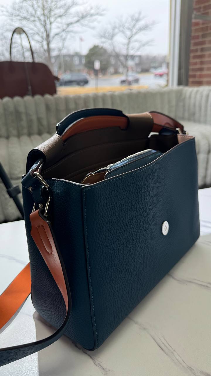 Metropolitan Luxe – Genuine Leather Bag with Two Straps