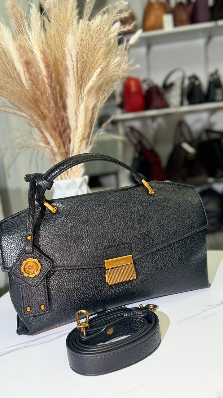 Prestige Avenue – Elegant Premium Eco-Leather Bag
