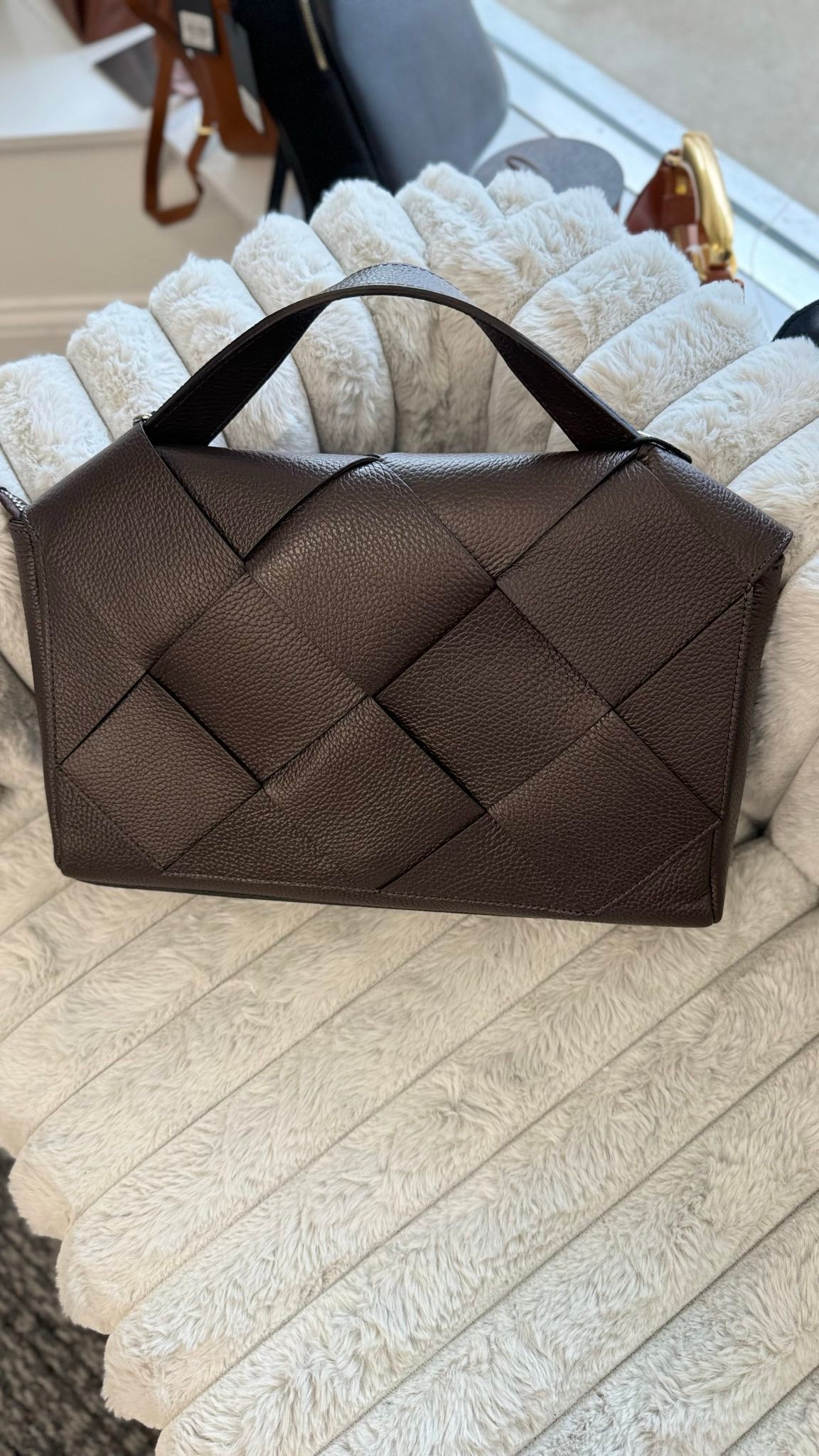 Fashionable women's bag