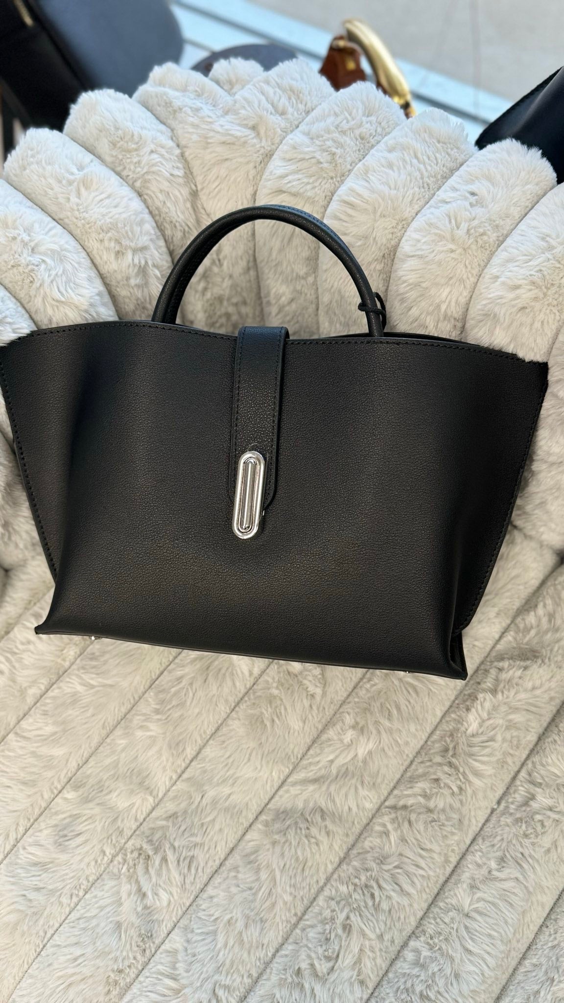 Style and Convenience in Every Accessory