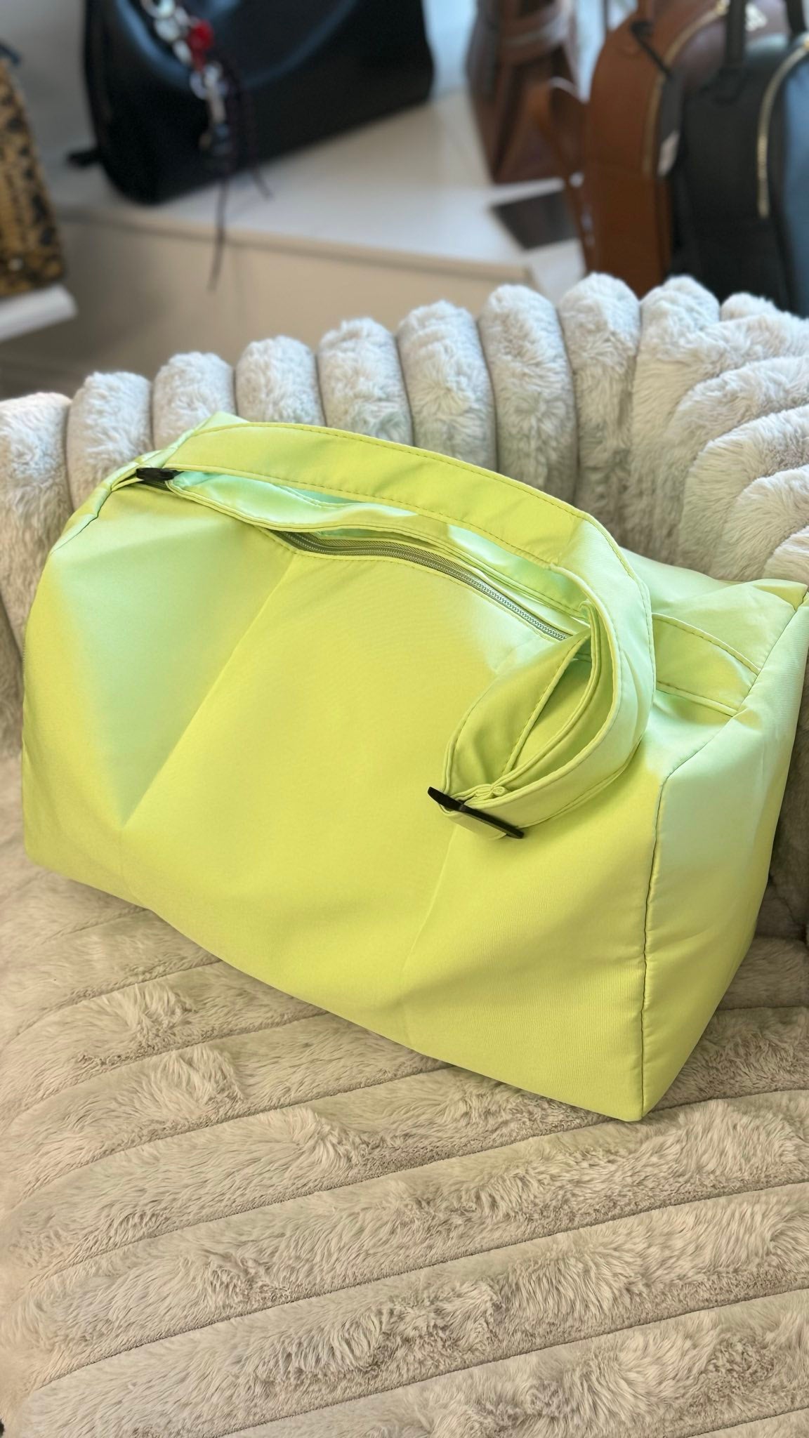 “Flex” — Stylish Fitness Bag
