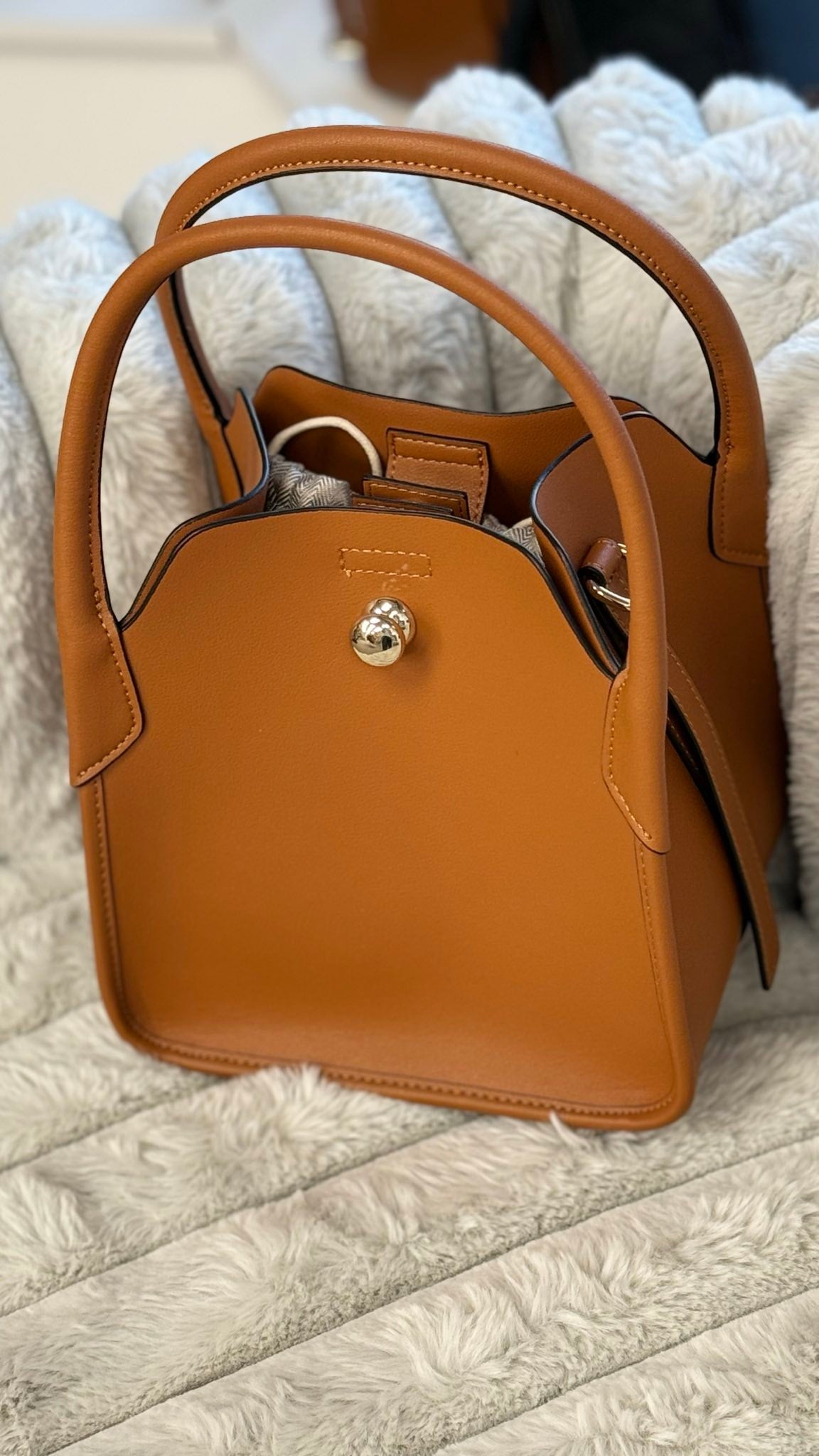 Elegant Mini  Leather Handbag for Stylish Women